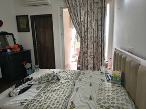 Bedroom in 4 BHK Builder Floor at Sector 22b – for Rent