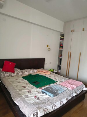 Bedroom in 4 BHK Builder Floor at Sector 22b – for Rent