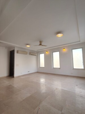 Bedroom in 5 BHK Villa at Emaar Marbella, Sector 66 – for Rent