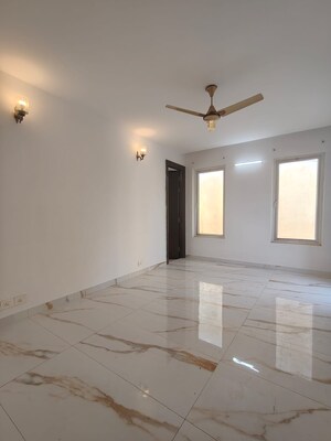 Room in 5 BHK Villa at Emaar Marbella, Sector 66 – for Rent