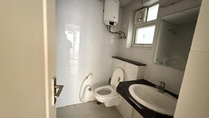 Bathroom in 1 BHK Builder Floor at Sector 21 – for Rent