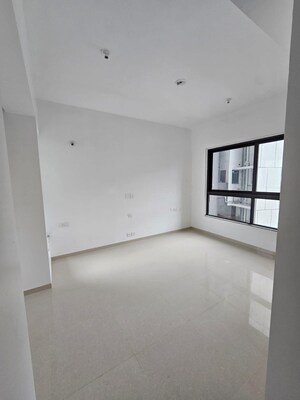 3 BHK Apartment For Rent in Kalpataru Immensa, Kolshet Road
