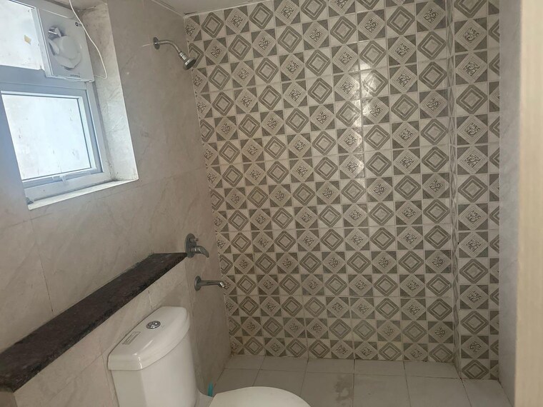 Bathroom, sector 23 1 Bedroom 950 Sq.Ft. Builder Floor In Sector 23 Gurgaon 10713531