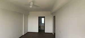 Room in 4 BHK Builder Floor at Sector 23a – for Rent