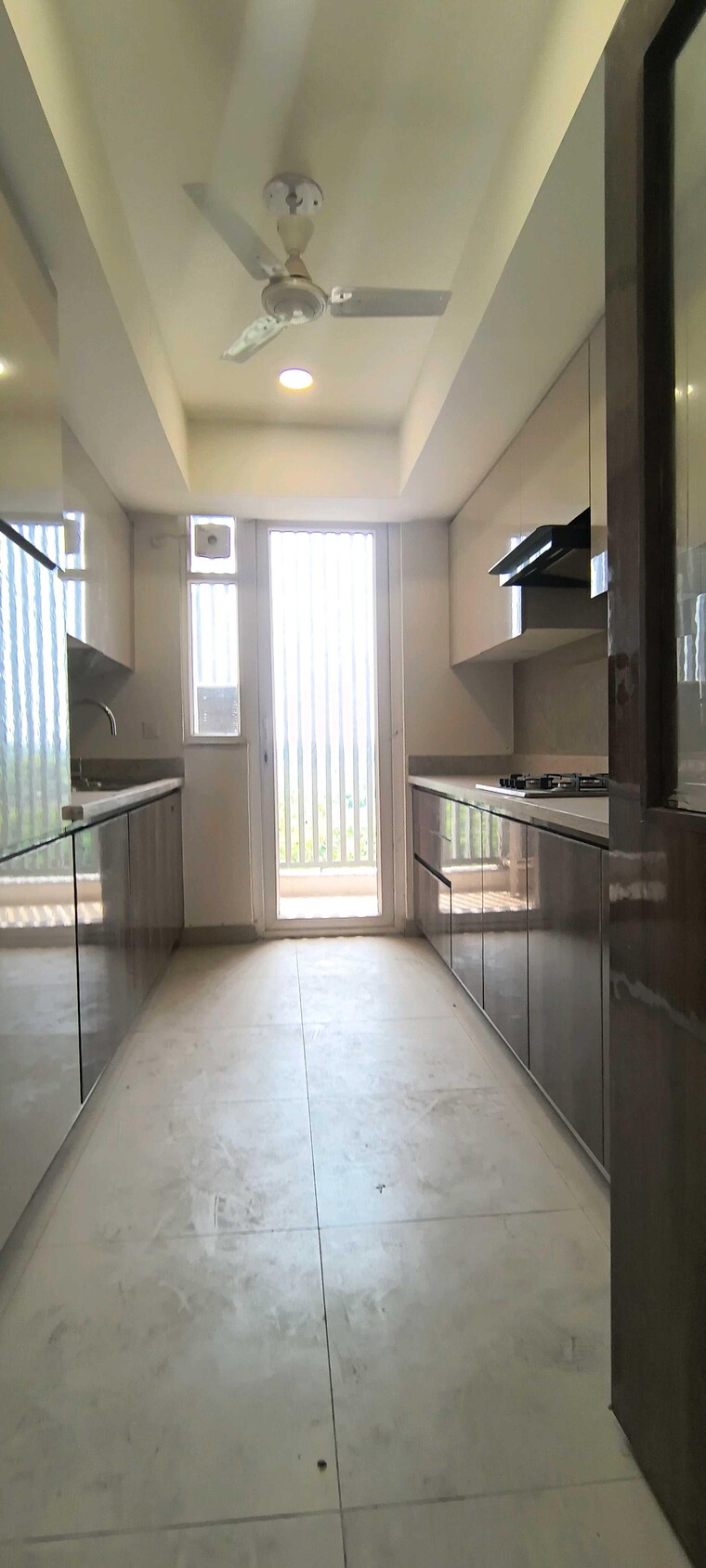 Kitchen, sector 23a 4 Bedroom 2200 Sq.Ft. Builder Floor In Sector 23a Gurgaon 10713541