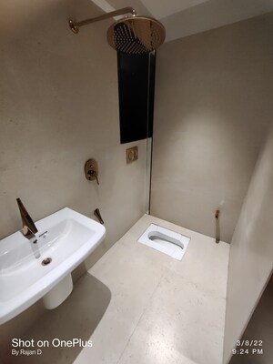 Bathroom in 1 BHK Apartment at Kohinoor Eden, Kalyan East – for Sale