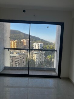 3 BHK Apartment For Rent in Damji Shamji Galleria
