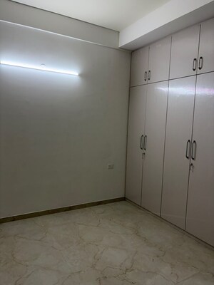 2 BHK Apartment For Rent in Smart World Orchard, Sector 61