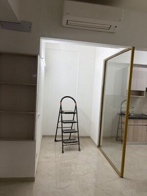  2 BHK Apartment at Smart World Orchard, Sector 61 – for Rent