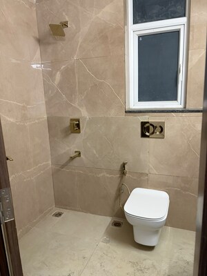 Bathroom in 2 BHK Apartment at Smart World Orchard, Sector 61 – for Rent