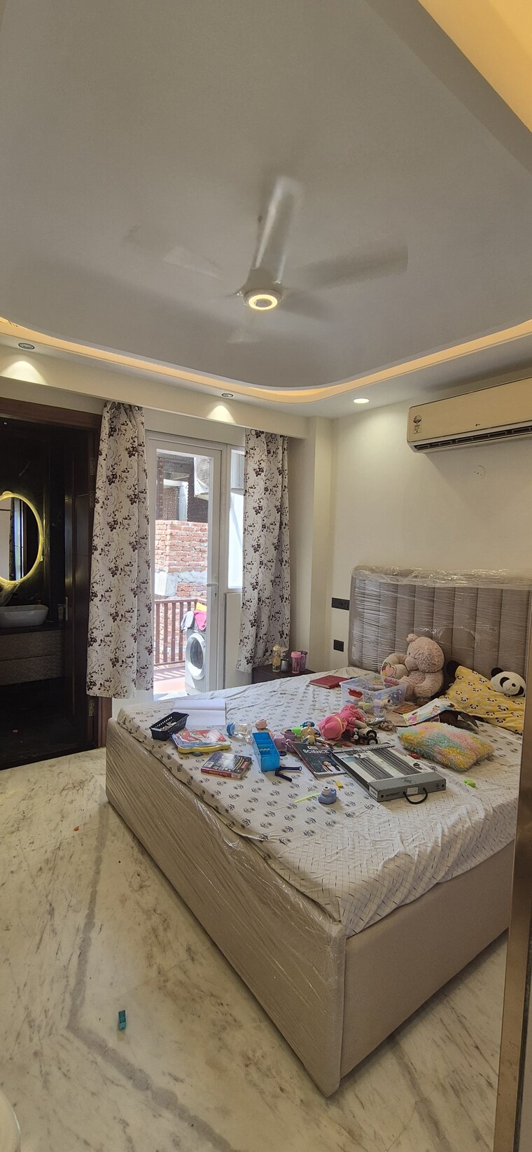Living Room, countryside-prime-residences 3 Bedroom 1600 Sq.Ft. Builder Floor In Sector 65 Gurgaon 10713567