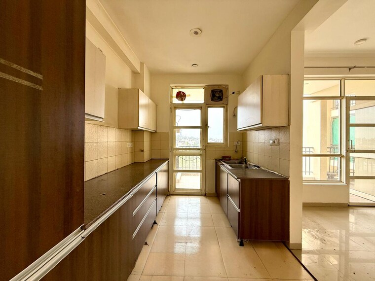 Kitchen, vip road 3 Bedroom 1910 Sq.Ft. Apartment In Vip Road Zirakpur 10713569