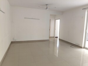 Room in 1 BHK Builder Floor at Sector 23 – for Rent