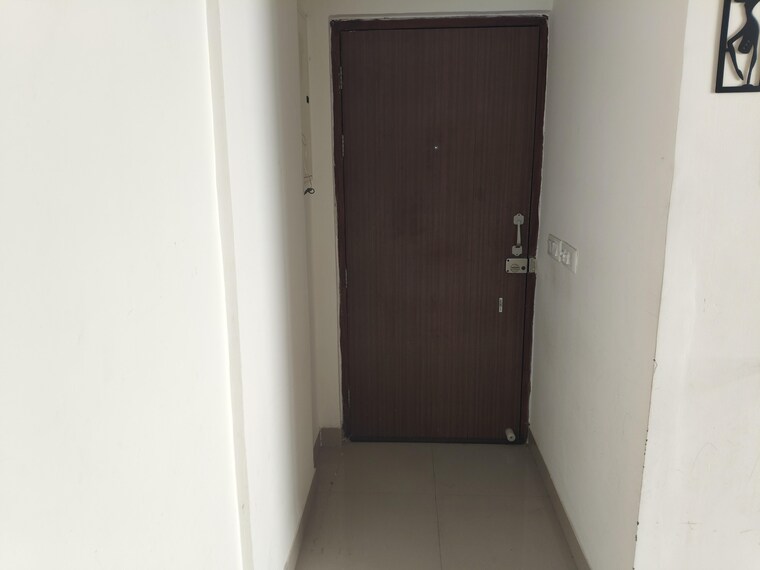 Room, sector 23 1 Bedroom 950 Sq.Ft. Builder Floor In Sector 23 Gurgaon 10713571
