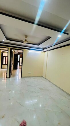2 BHK Builder Floor For Rent in Chattarpur