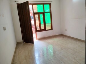 Room in 2 BHK Builder Floor at Chattarpur – for Rent