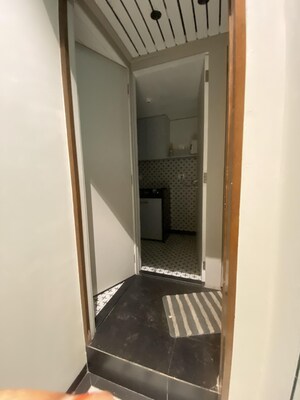 Furnished Amenities in  Office Space at One BKC, Bandra East – for Rent