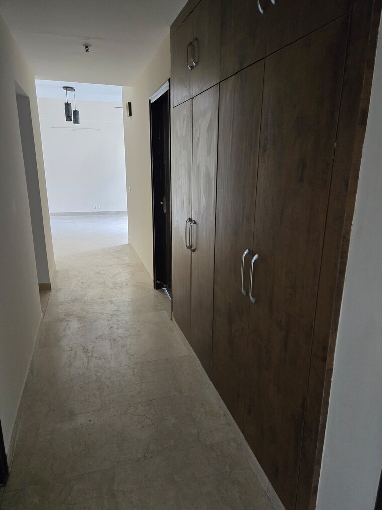 Cupboard, paras-irene 3 Bedroom 2150 Sq.Ft. Apartment In Sector 70a Gurgaon 10713609