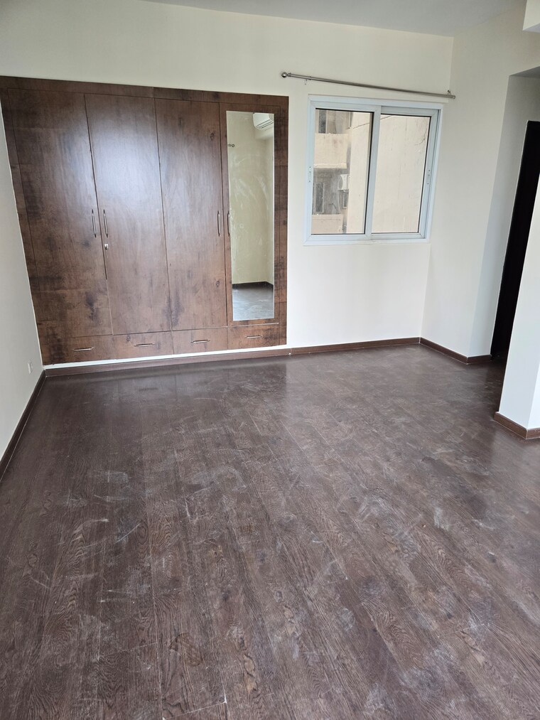 Master Bedroom, paras-irene 3 Bedroom 2150 Sq.Ft. Apartment In Sector 70a Gurgaon 10713609