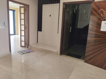 3 BHK Builder Floor for Rent in South City 1, Gurgaon