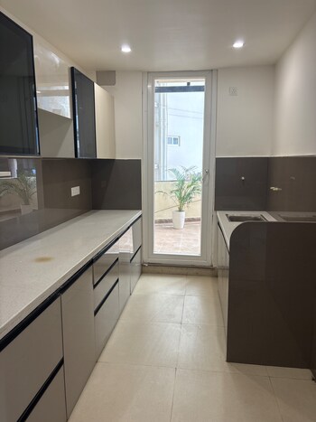 3.5 BHK Flat for Sale in Sector 12, Lucknow