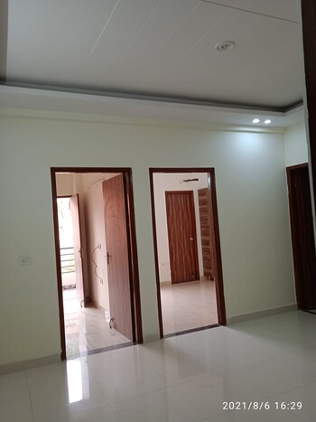 2 BHK Builder Floor for Rent in Sector 14, Gurgaon