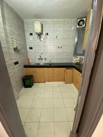 2 BHK Builder Floor for Rent in Kalkaji, Delhi