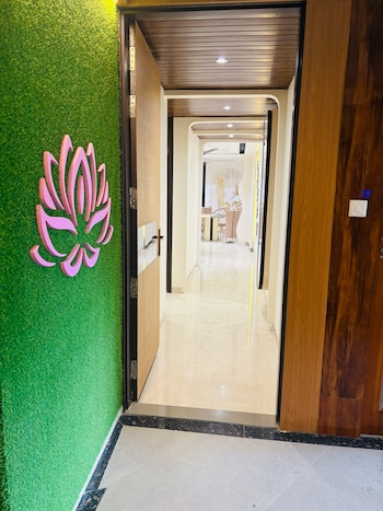 5 BHK Flat for Sale in Sector 12, Lucknow