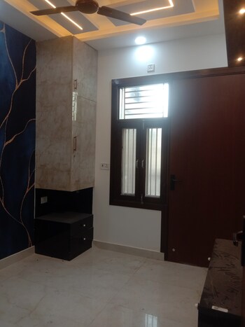 2 BHK House for Sale in Mohan Garden, Delhi