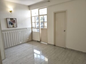 Room in 2 BHK Apartment at Signature Global Sarvam, Sector 37d – for Sale