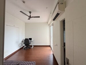 Room in 3 BHK Apartment at Mapsko Mount Ville, Sector 79 – for Sale