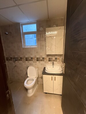 Bathroom in 2.5 BHK Apartment at Signature Global Park 4 and 5, Sohna Sector 36 – for Rent