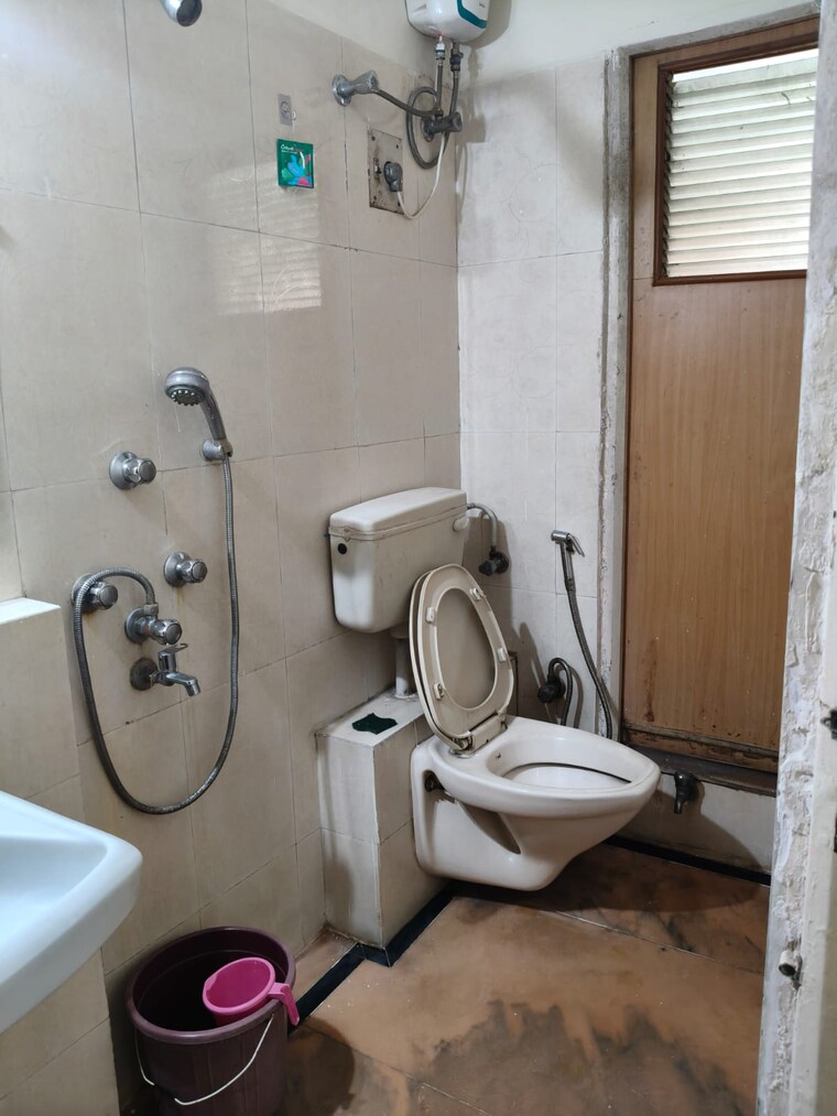 Bathroom, army-welfare-chs 2 Bedroom 900 Sq.Ft. Apartment In Nerul Navi Mumbai 10717685