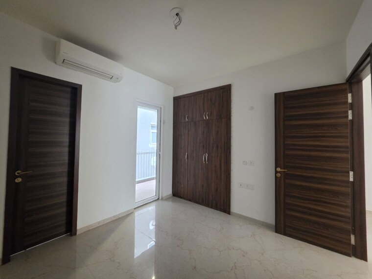Room, smart-world-orchard 3.5 Bedroom 1720 Sq.Ft. Apartment In Sector 61 Gurgaon 10717695