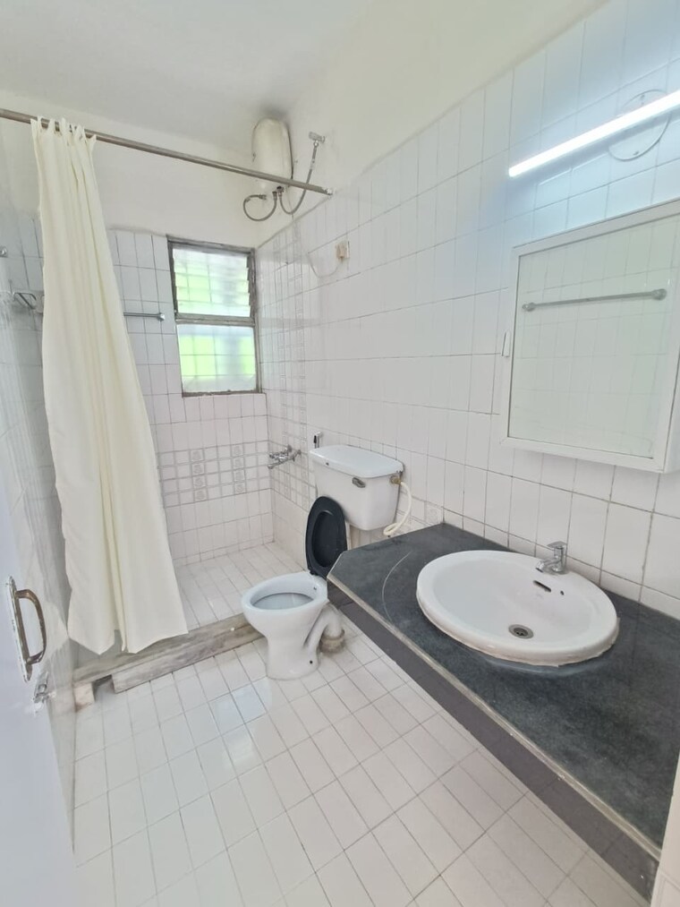 Bathroom, hermes-heritage-homes 3 Bedroom 1800 Sq.Ft. Villa In Shastrinagar Pune 10717689