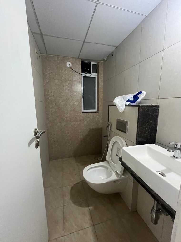 Bathroom, godrej-green-cove 3.5 Bedroom 950 Sq.Ft. Apartment In Mahalunge Pune 10717702