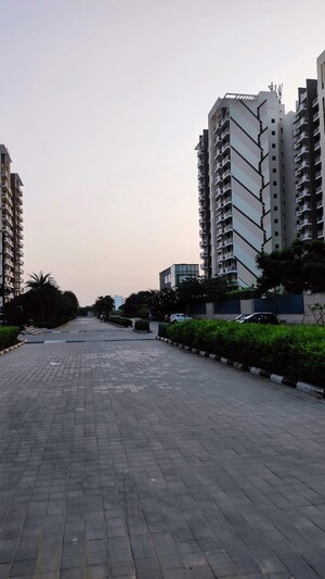 3.5 BHK Apartment For Sale in Godrej Meridien, Sector 106