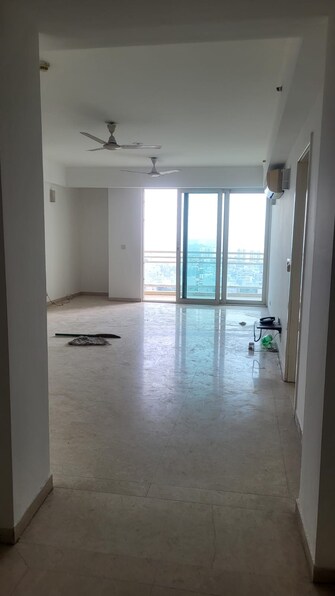 3.5 BHK +  1620 Sq.Ft. Apartment in Smart World Orchard