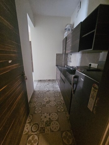 1 BHK Builder Floor for Rent in Sector 43, Gurgaon