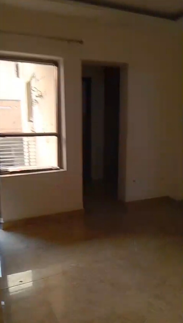Room, ashoka-enclave-3 3 Bedroom 2250 Sq.Ft. Builder Floor In Sector 35 Faridabad 10718593