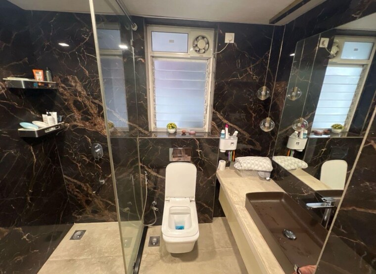 Attached Bathroom, courtyard-by-narang-realty-and-the-wadhwa-group 2 Bedroom 844 Sq.Ft. Apartment In Pokhran Road No Two Thane 10718579