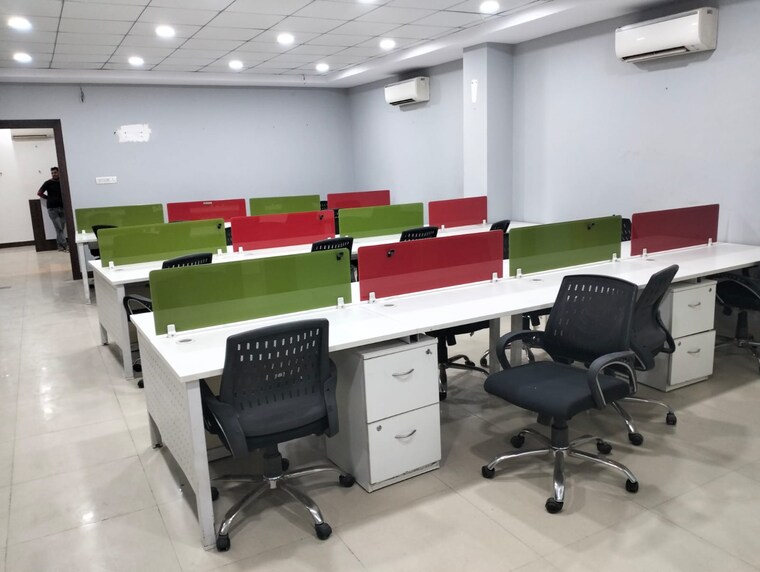 Team Area, sector 3 Commercial Office Space 1100 Sq.Ft. In Sector 3 Noida 10718592