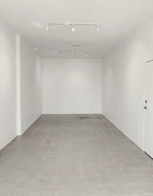 Shop – Exterior View View at Bandra West - for Rent