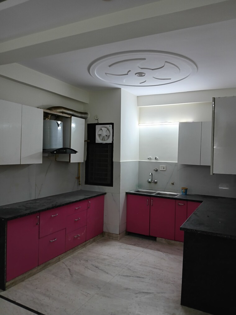 Kitchen, vasundhara sector 5 4 Bedroom 1600 Sq.Ft. Builder Floor In Vasundhara Sector 5 Ghaziabad 10718629