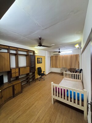Room in 1 BHK Apartment at Durgashram CHS, Andheri East – for Rent