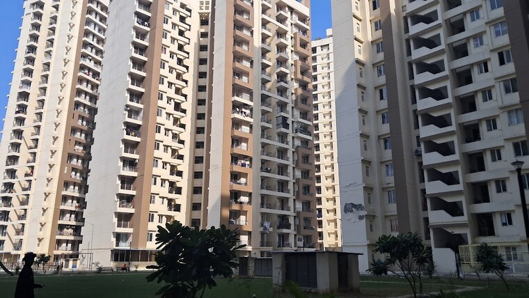 Exterior View, sector 4 greater noida 2 Bedroom 835 Sq.Ft. Apartment In Sector 4 Greater Noida Greater Noida 10718622