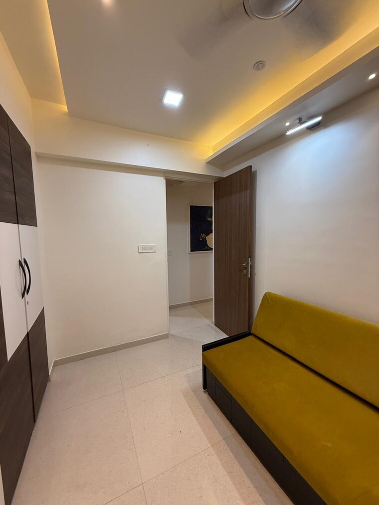 Living Room, courtyard-by-narang-realty-and-the-wadhwa-group 2 Bedroom 844 Sq.Ft. Apartment In Pokhran Road No Two Thane 10718579