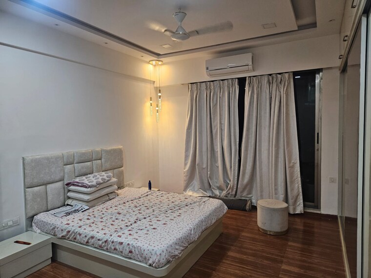 Bedroom, hiranandani-castle-rock 2 Bedroom 750 Sq.Ft. Apartment In Powai Mumbai 10718630