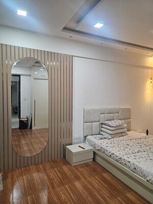Master Bedroom in 2 BHK Apartment at Hiranandani Castle Rock, Powai – for Rent