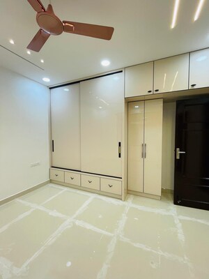 Room in 2 BHK Apartment at Aditya Capitol Heights, Hi Tech City – for Rent